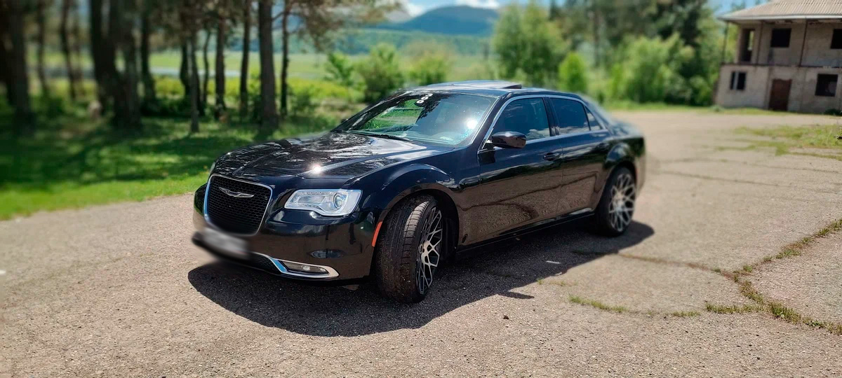 Chrysler 300C аренда